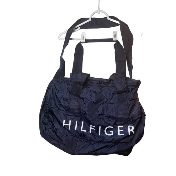 Tommy Hilfiger Duffle Bag, Handle & Shoulder Strap, Foldable, New In Package - Picture 2 of 6